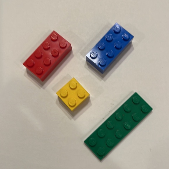 Lego Blocks (100 Pieces) - Picture 2 of 3